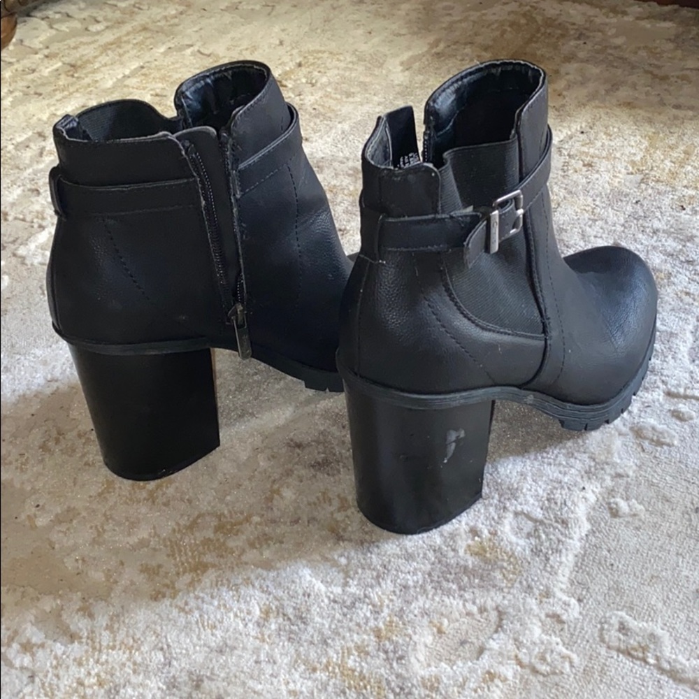 Sam Edelman booties - Picture 3 of 7